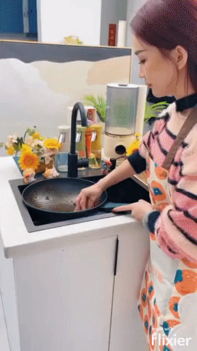 CleanBrush - Cepillo Automático con Dispensador de Jabón