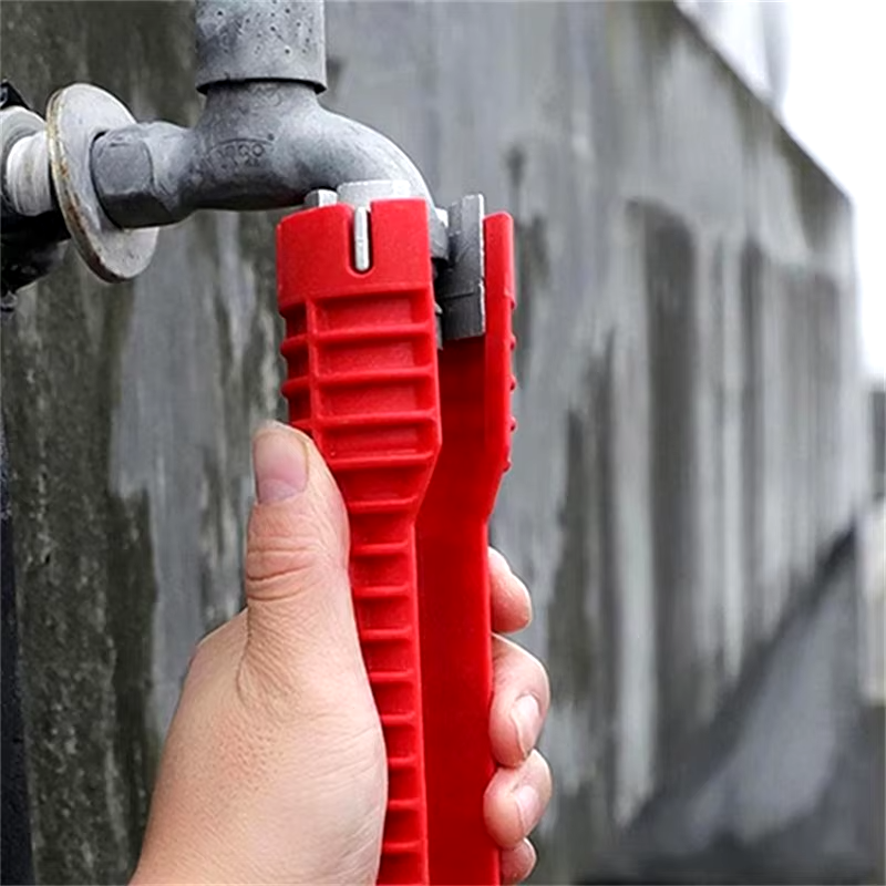 MasterFix - Llave Gasfitería Multifuncional 8 en 1